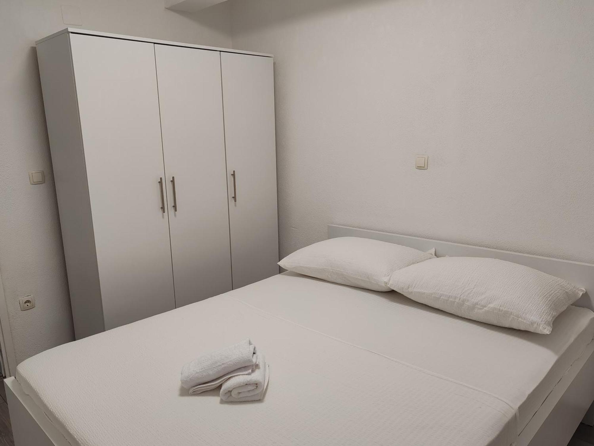 Apartman Iva ネウム エクステリア 写真
