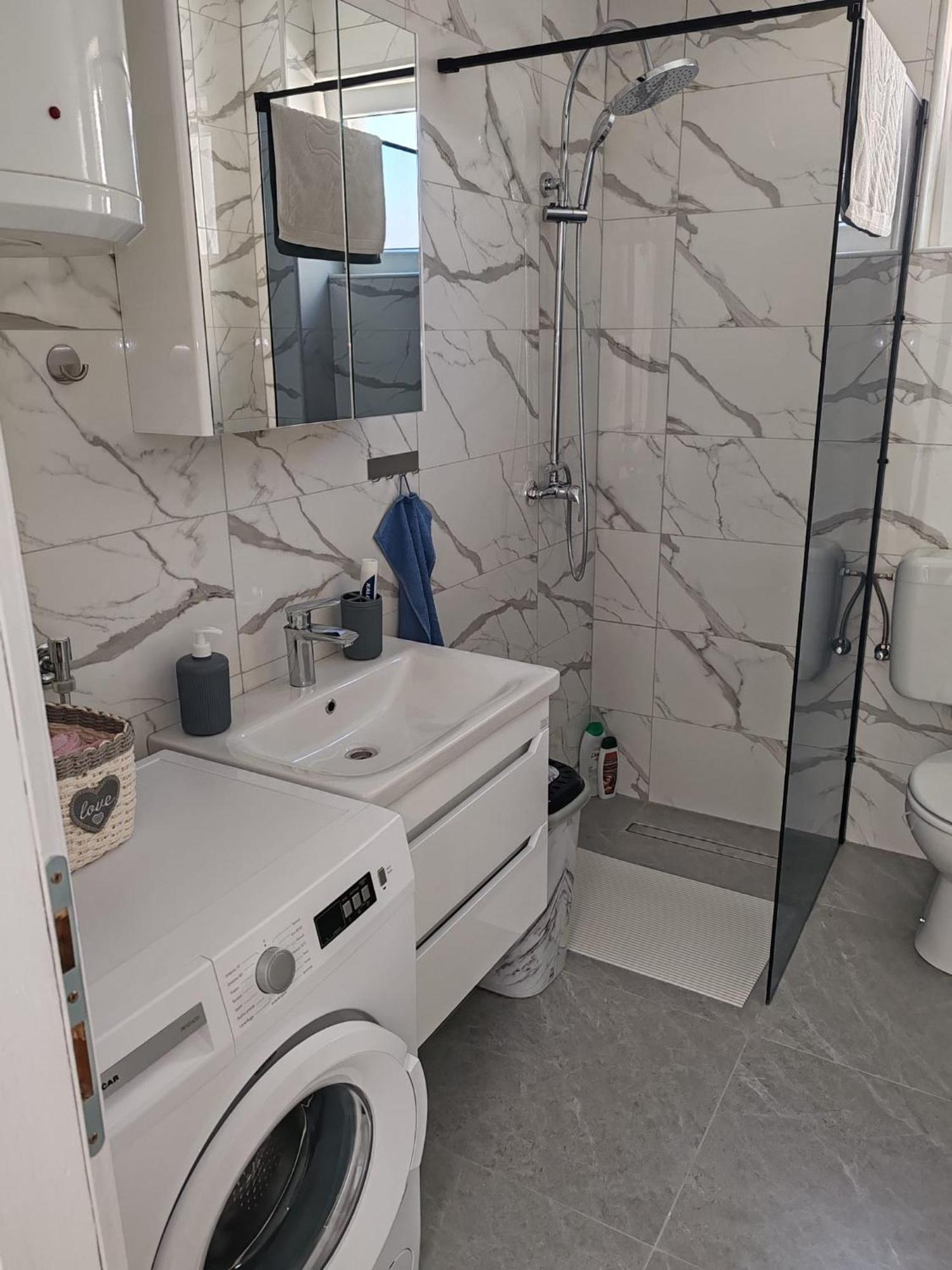 Apartman Iva ネウム エクステリア 写真